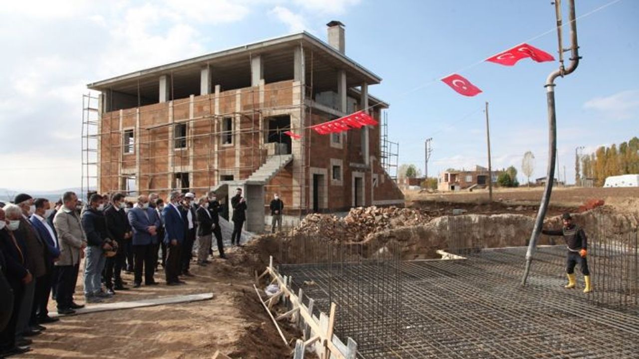 Şehit Eren Öztürk’ün Vasiyeti Olan Caminin Yanına Kur’an Kursu Yapılıyor
