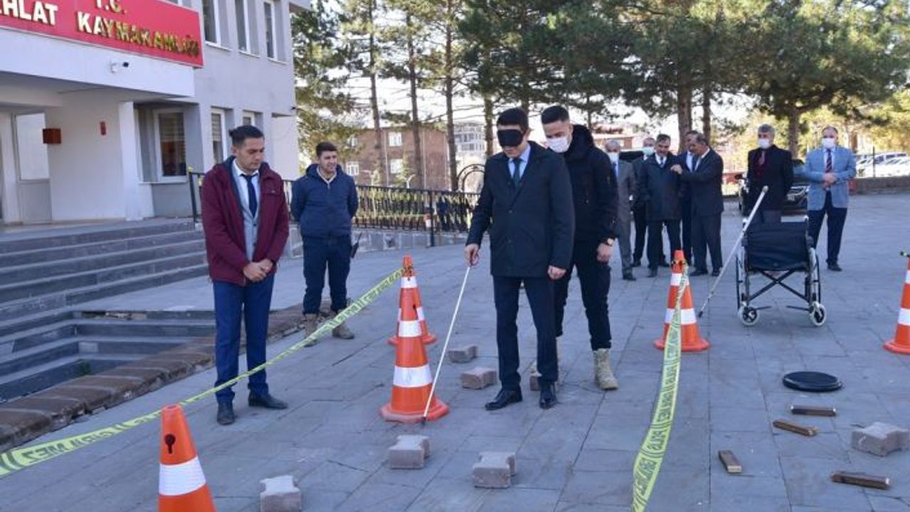 Engellilerin yaşadıkları zorluklara dikkat çekmek için “Empati Parkuru” kuruldu