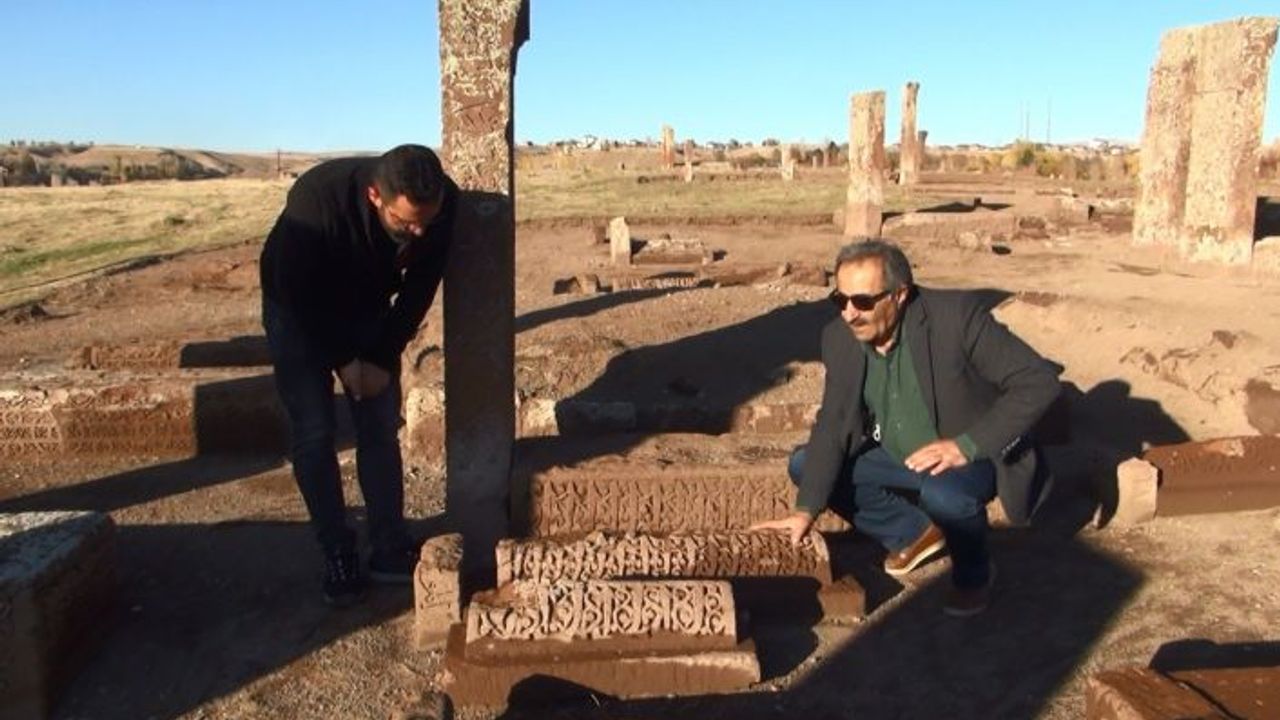 Selçuklu Mezarlığında 30 çocuk mezarı bulundu