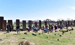 Tarihi kent Ahlat’a ilgi artıyor