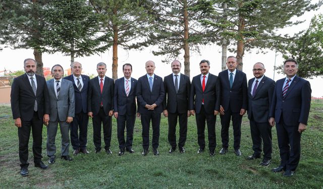 Bölge üniversiteleri Ahlat’ta bir araya geldi